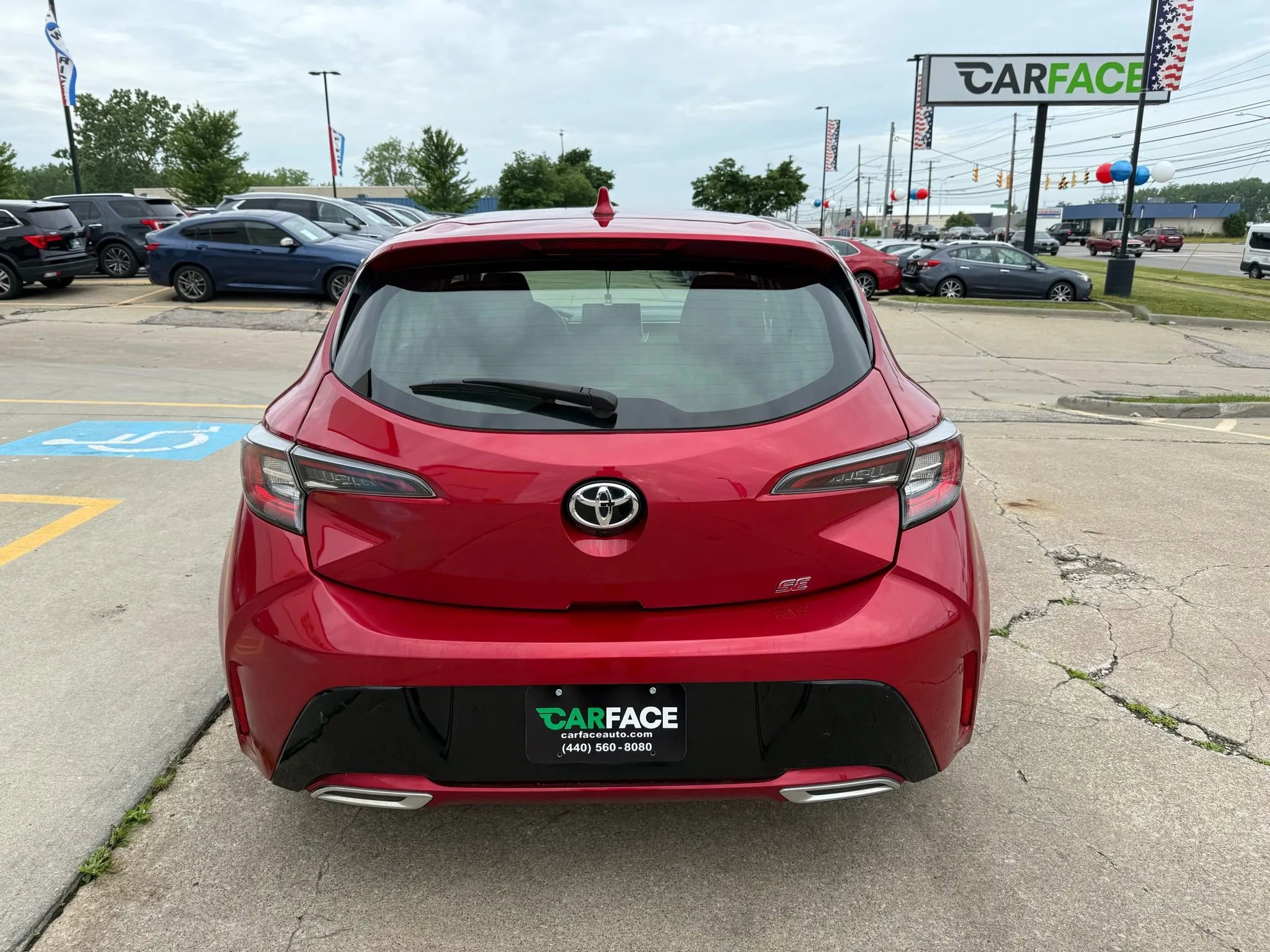 Used 2022 Toyota Corolla Hatchback image 9