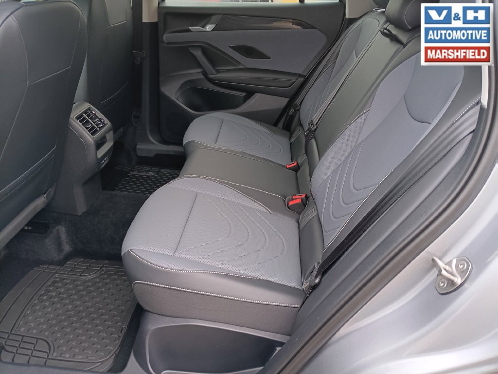 Used 2026 Volkswagen Tiguan SE AWD/4WD image 20