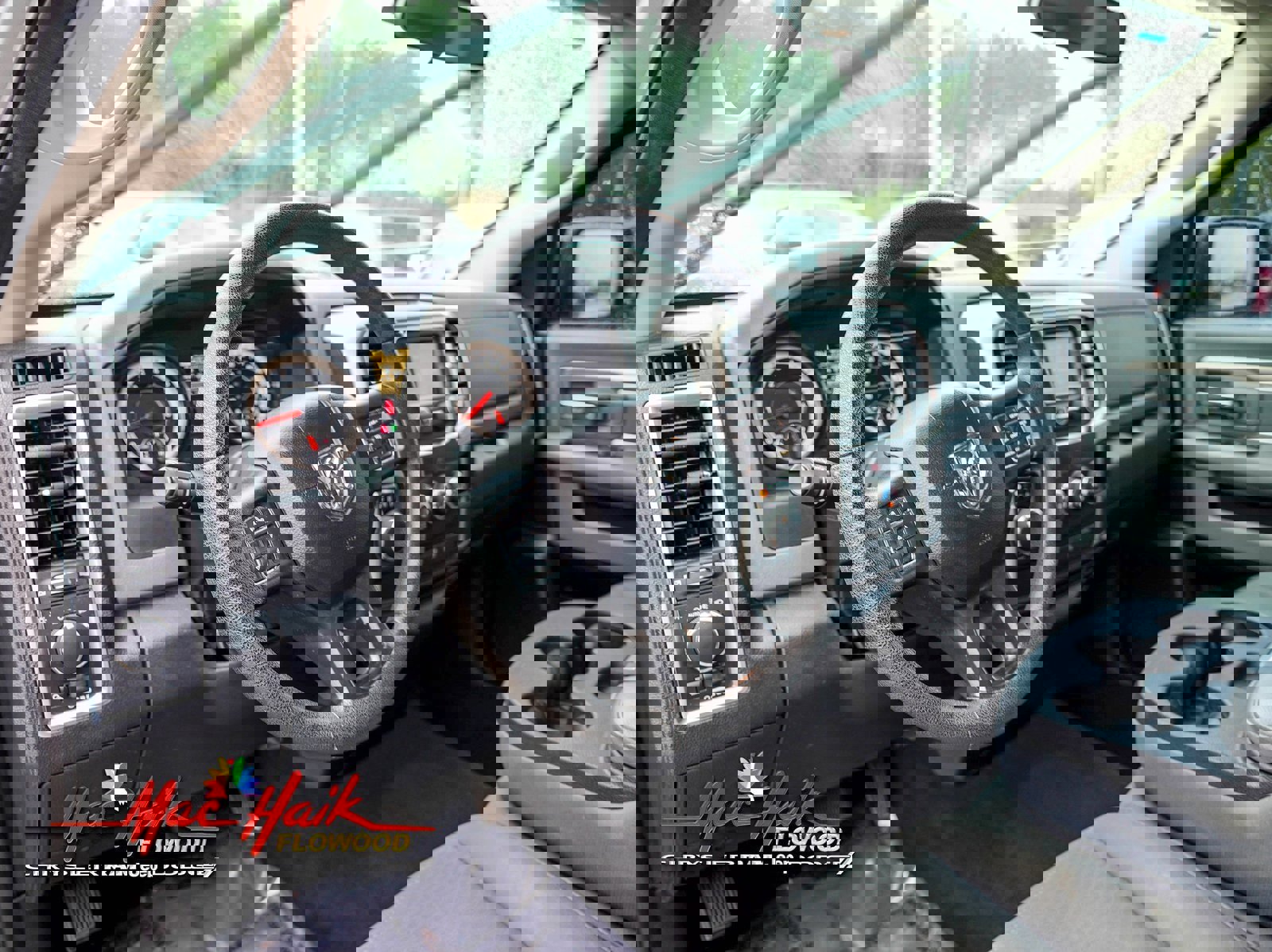 Used 2017 RAM 1500 Classic SLT image 18