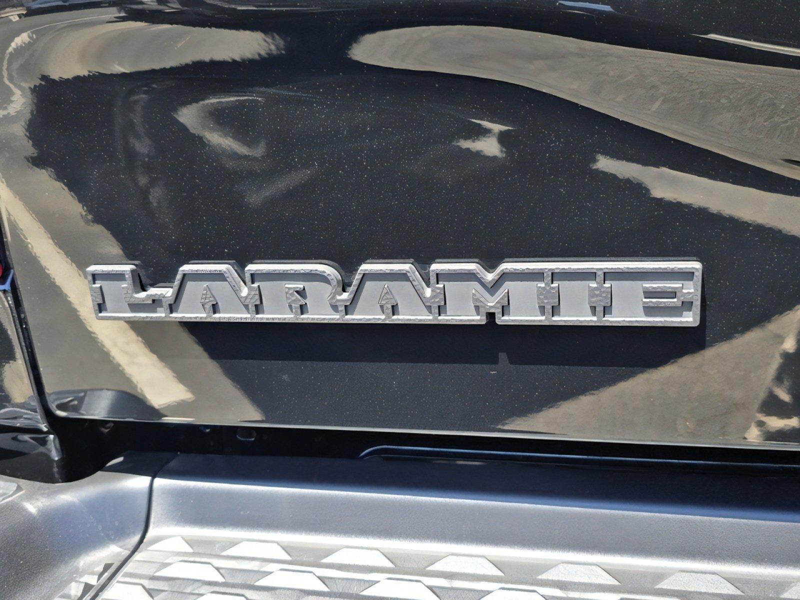 New 2026 RAM 2500 Laramie w/ Night Edition image 25