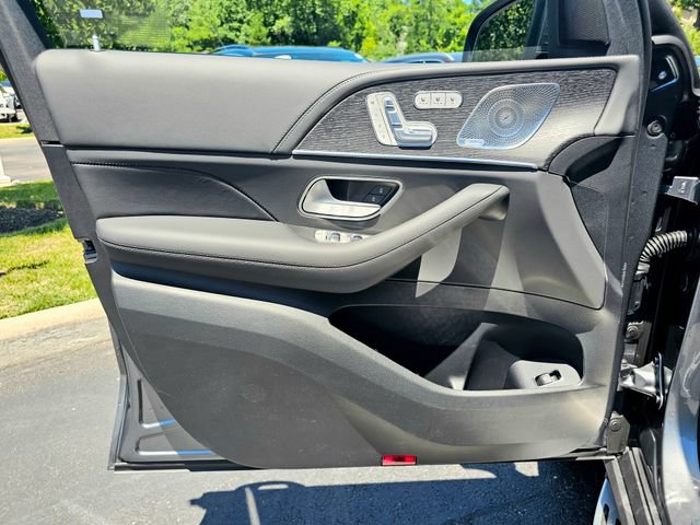 New 2026 Mercedes-Benz GLS 63 AMG 4MATIC image 21