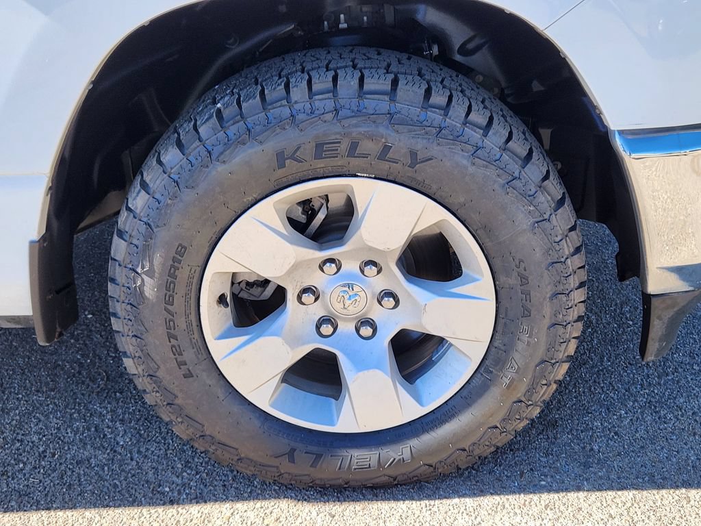 Used 2022 RAM 1500 Big Horn AWD/4WD image 14