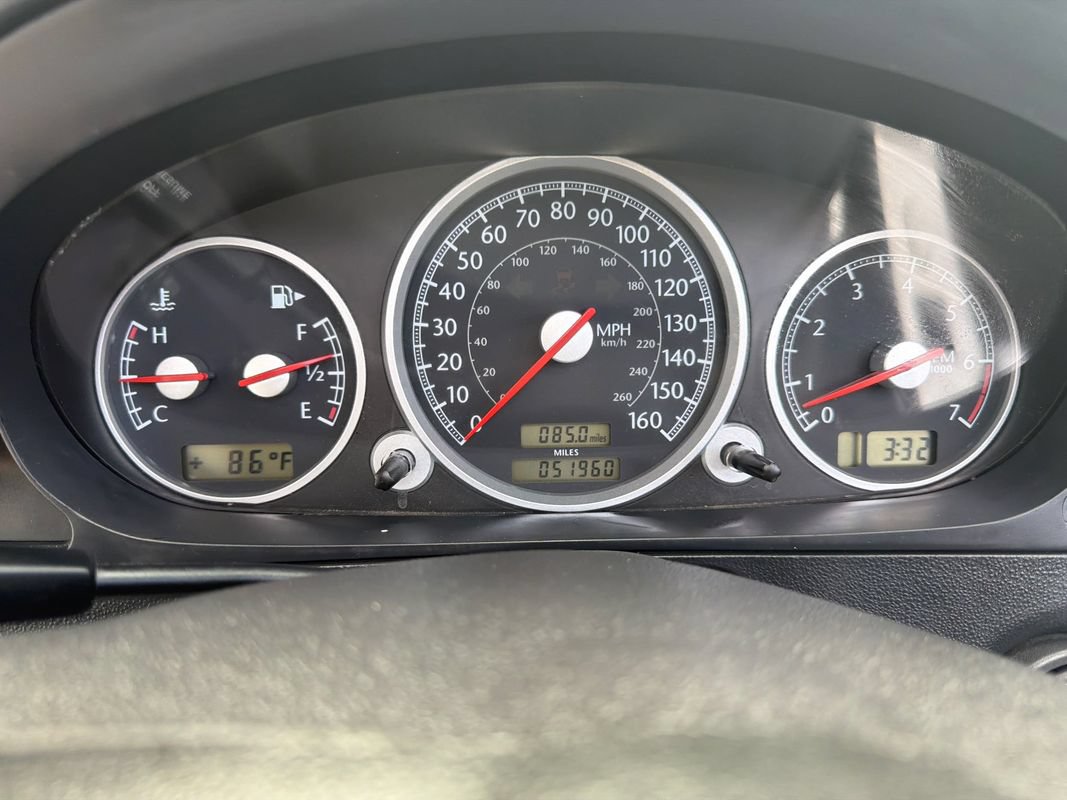 Used 2005 Chrysler Crossfire Convertible RWD image 14