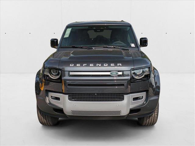New 2025 Land Rover Defender 110 S image 6