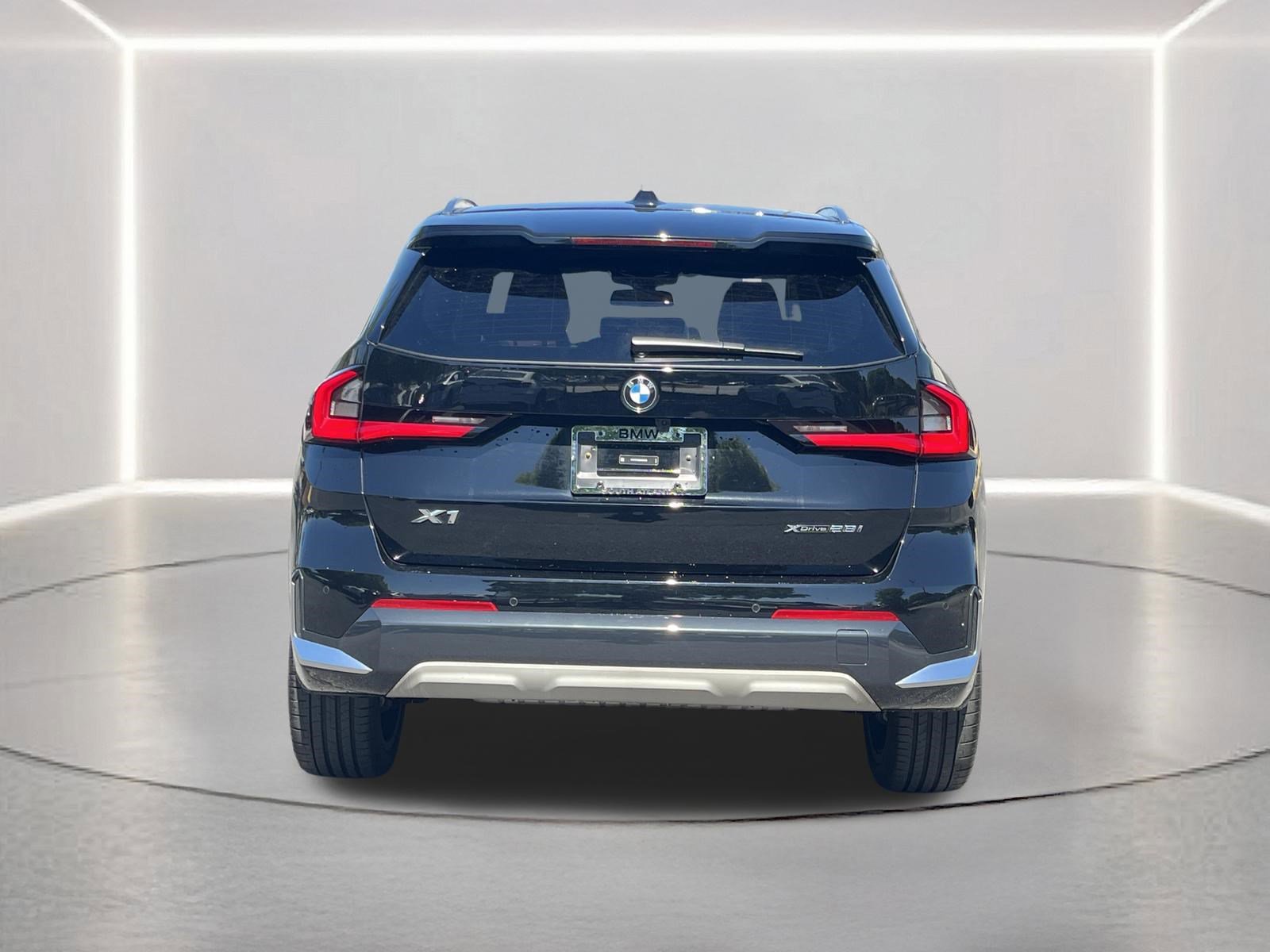 Used 2025 BMW X1 xDrive28i w/ Convenience Package AWD/4WD image 24