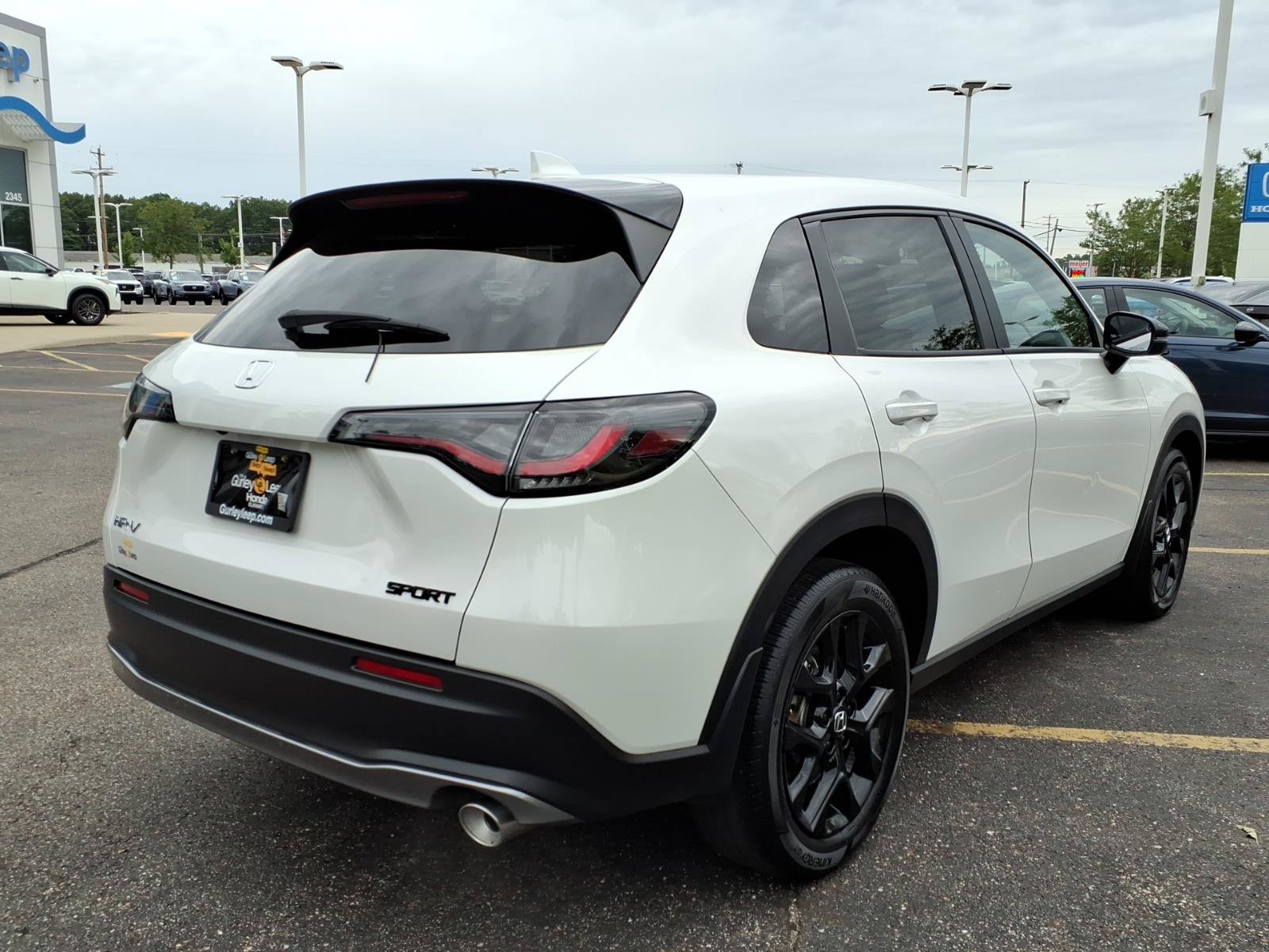 Certified 2024 Honda HR-V Sport image 11