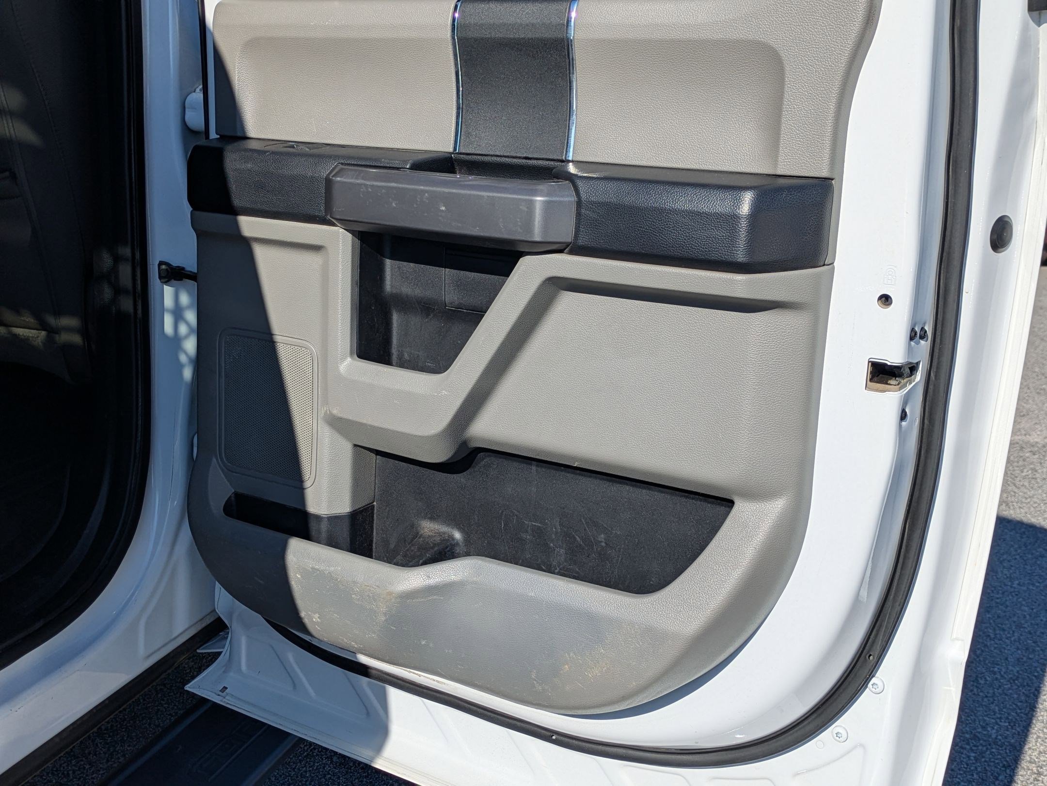 Used 2021 Ford F350 XLT image 29