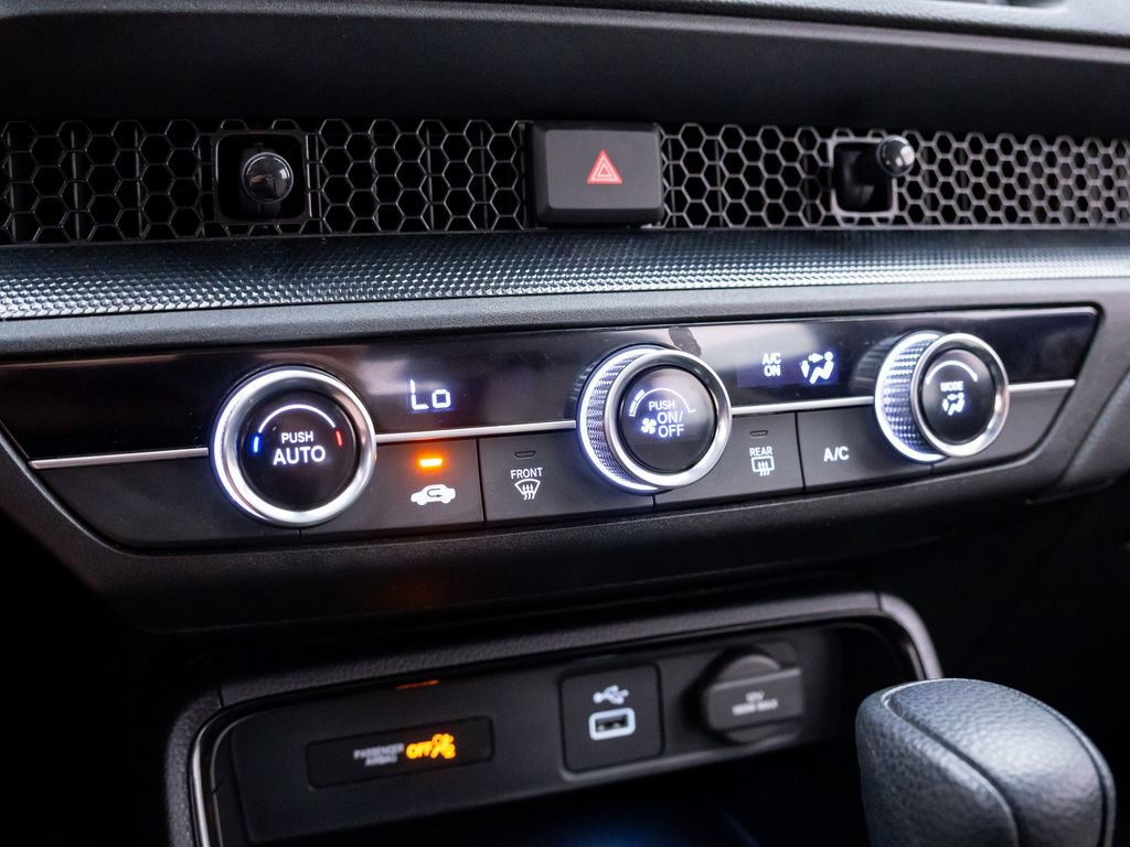 Used 2024 Honda CR-V LX image 24