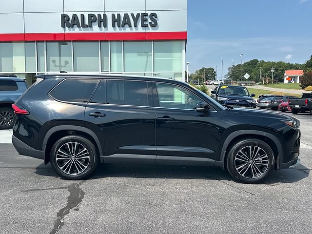 Used 2024 Toyota Grand Highlander AWD Hybrid image 2