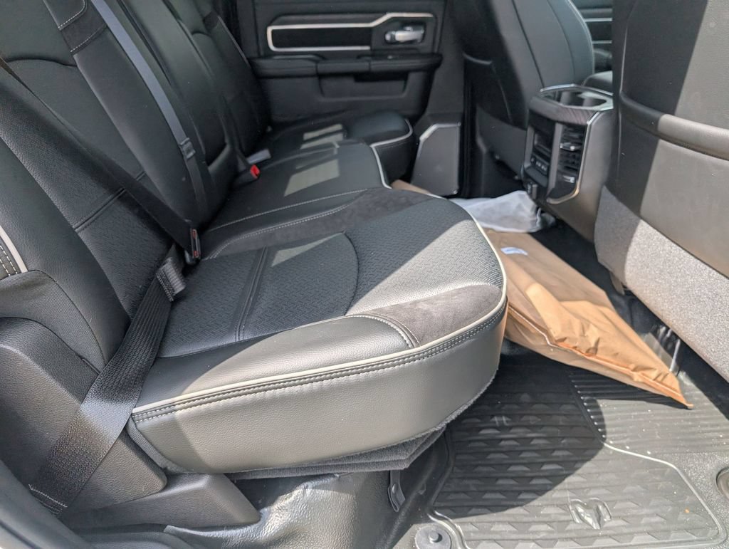 New 2026 RAM 3500 Big Horn w/ Laramie Trim Package AWD/4WD image 25