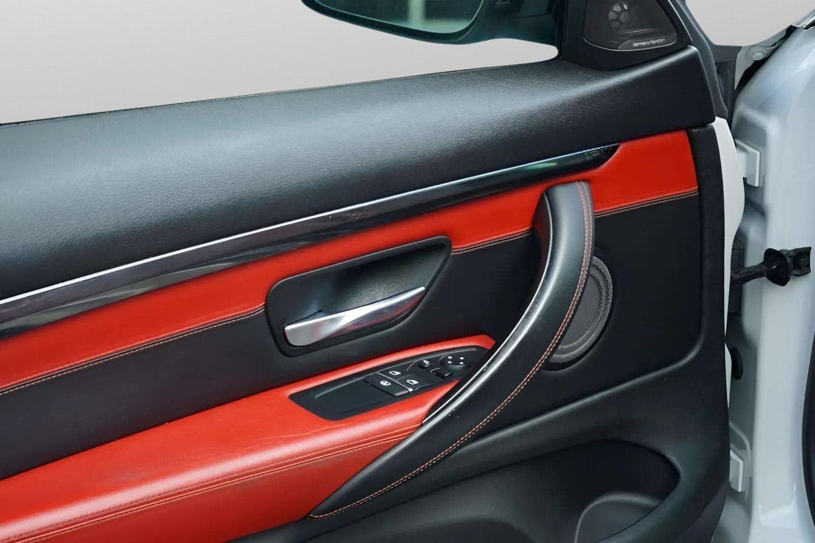 Used 2018 BMW M4 Coupe w/ Competition Package image 52