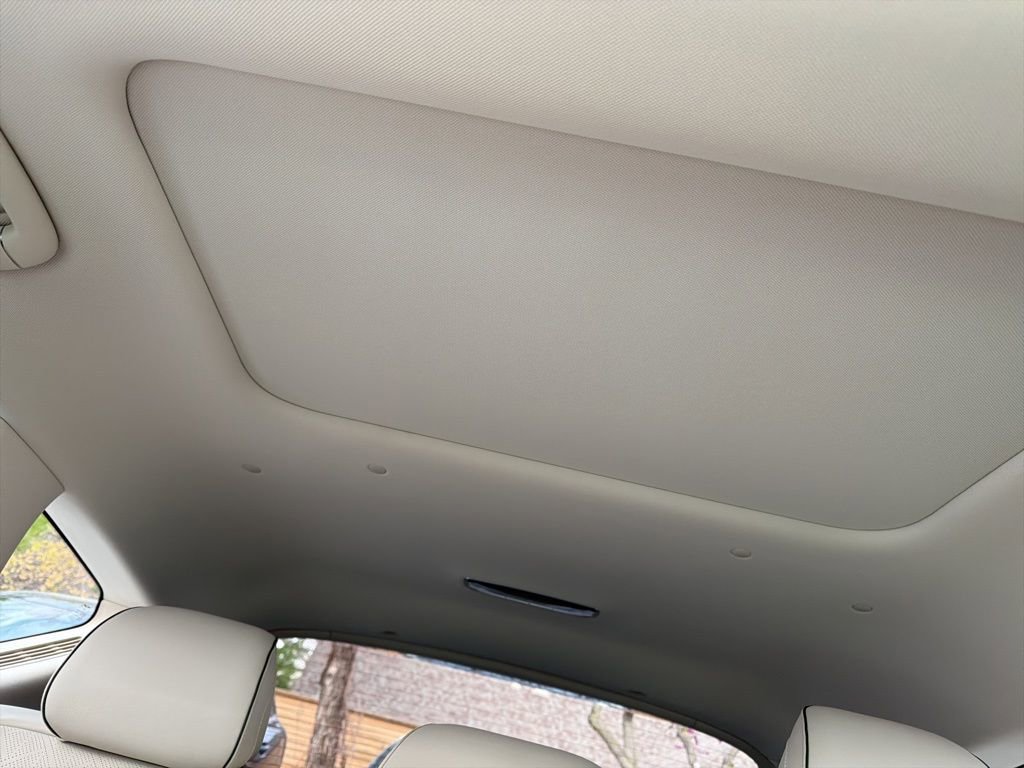 Used 2025 Genesis GV80 2.5T Prestige image 31