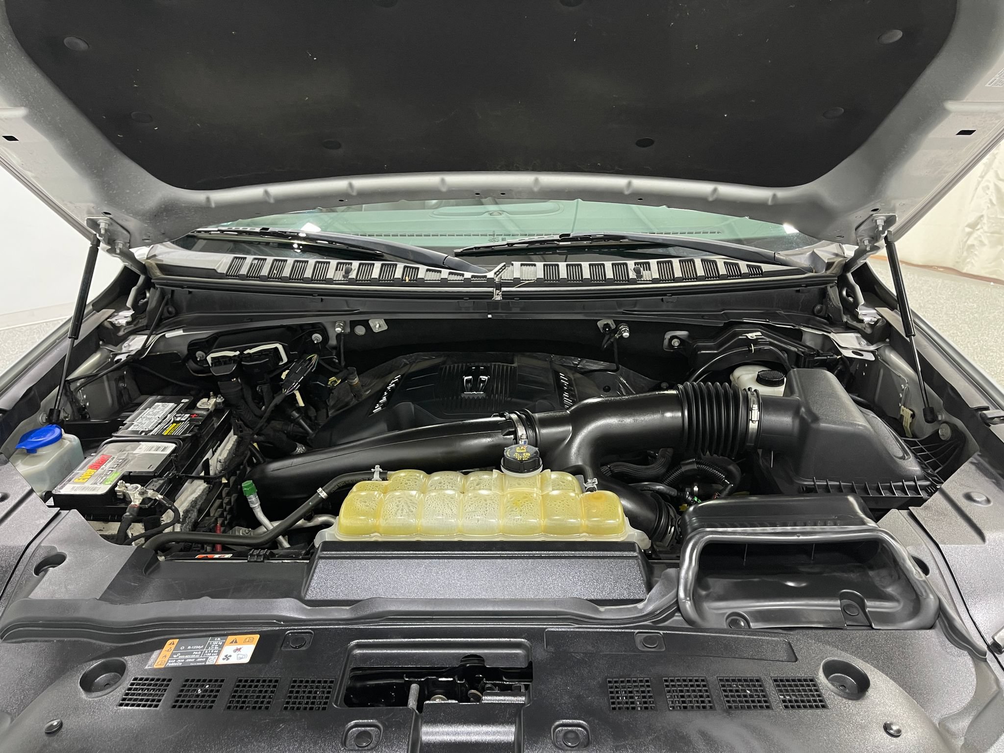 Used 2019 Lincoln Navigator Select AWD/4WD image 26