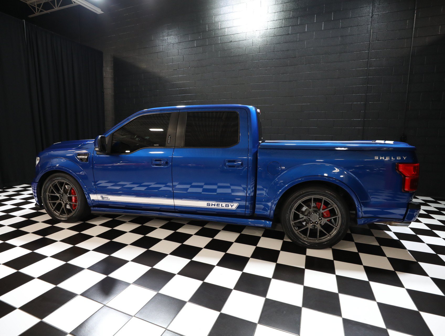 Used 2018 Ford F150 Lariat w/ Equipment Group 502A Luxury AWD/4WD image 33