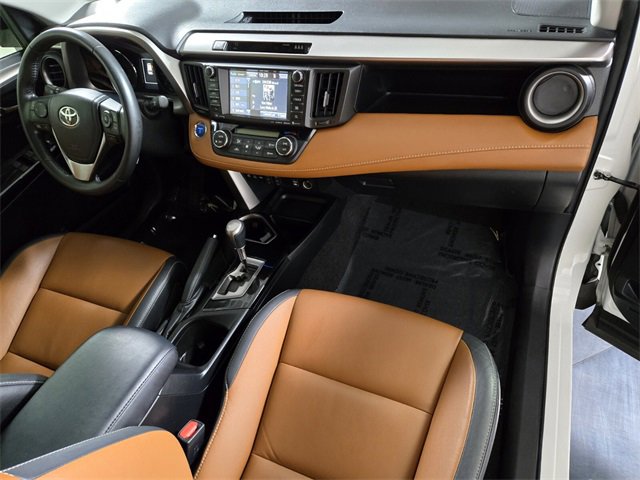 Used 2018 Toyota RAV4 Limited image 23