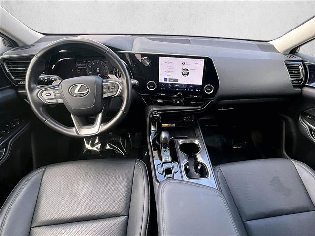 Used 2025 Lexus NX 250 FWD w/ Accessory Package (Z2) image 16