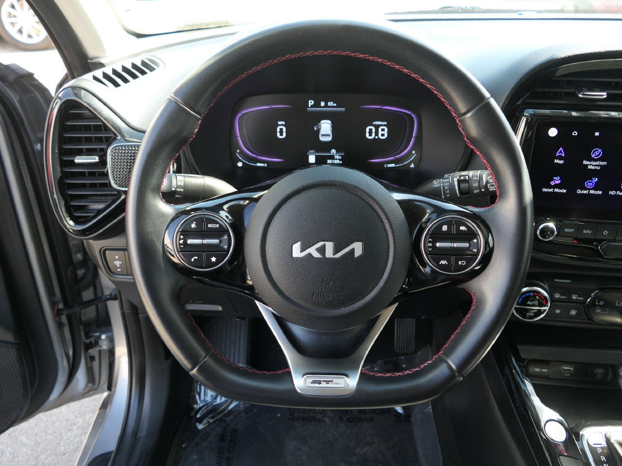 Certified 2023 Kia Soul GT-Line FWD image 18