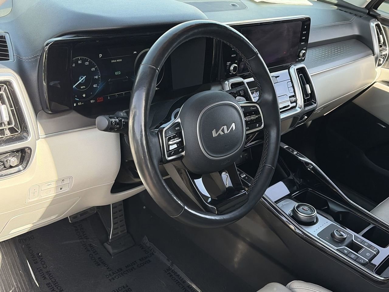 Certified 2023 Kia Sorento SX Prestige AWD/4WD image 17