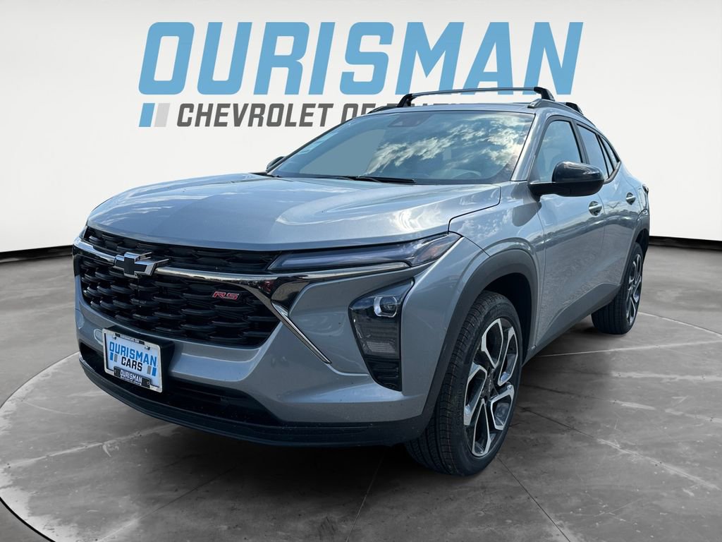 New 2026 Chevrolet Trax RS FWD image 2