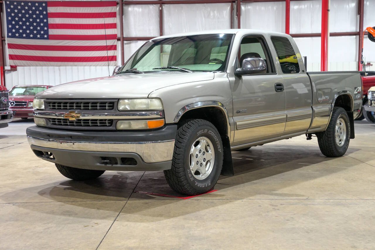 Used 2000 Chevrolet Silverado 1500 LS AWD/4WD image 1