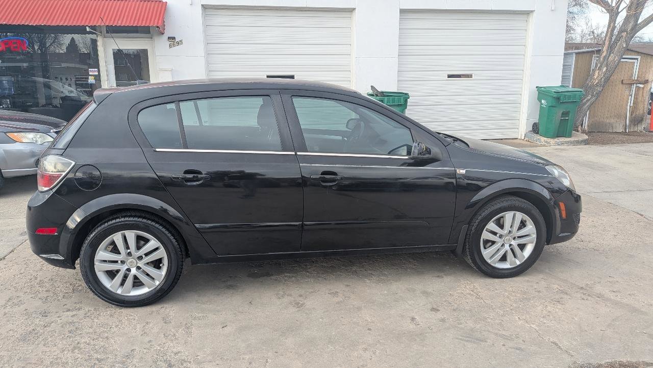 Used 2008 Saturn Astra XR image 3