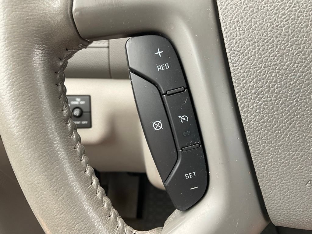 Used 2013 Buick Enclave Leather FWD image 12