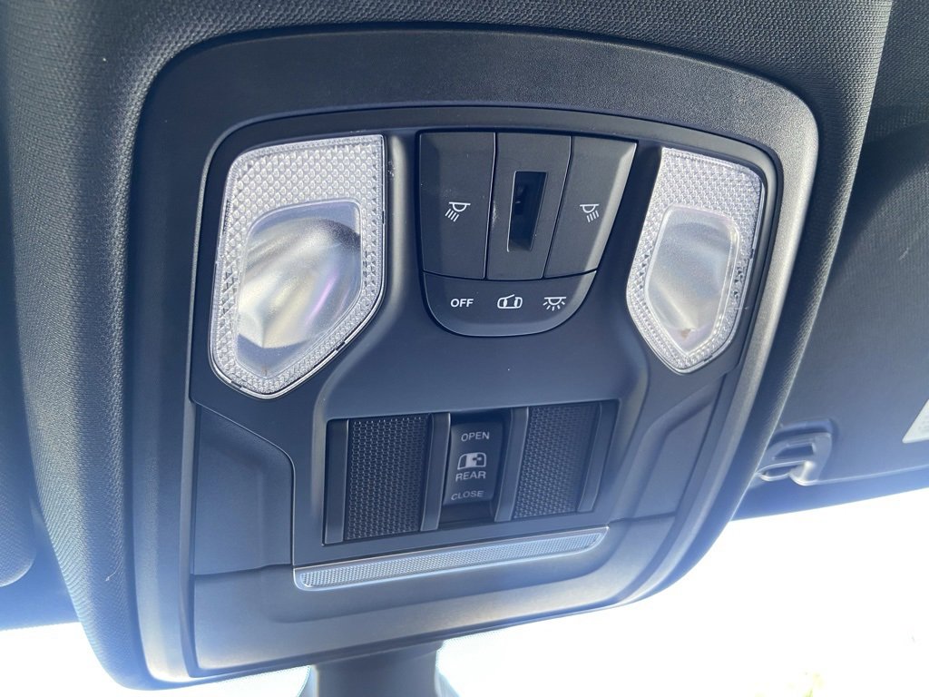 Used 2021 RAM 1500 Big Horn image 29