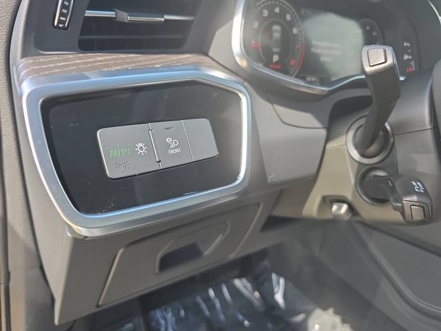 Used 2025 Audi A6 Premium Plus w/ Premium Plus Package AWD/4WD image 29