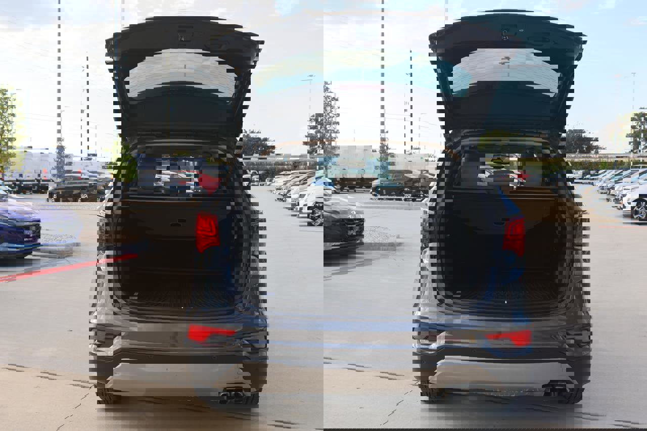 Used 2017 Hyundai Santa Fe Sport w/ Cargo Package image 9