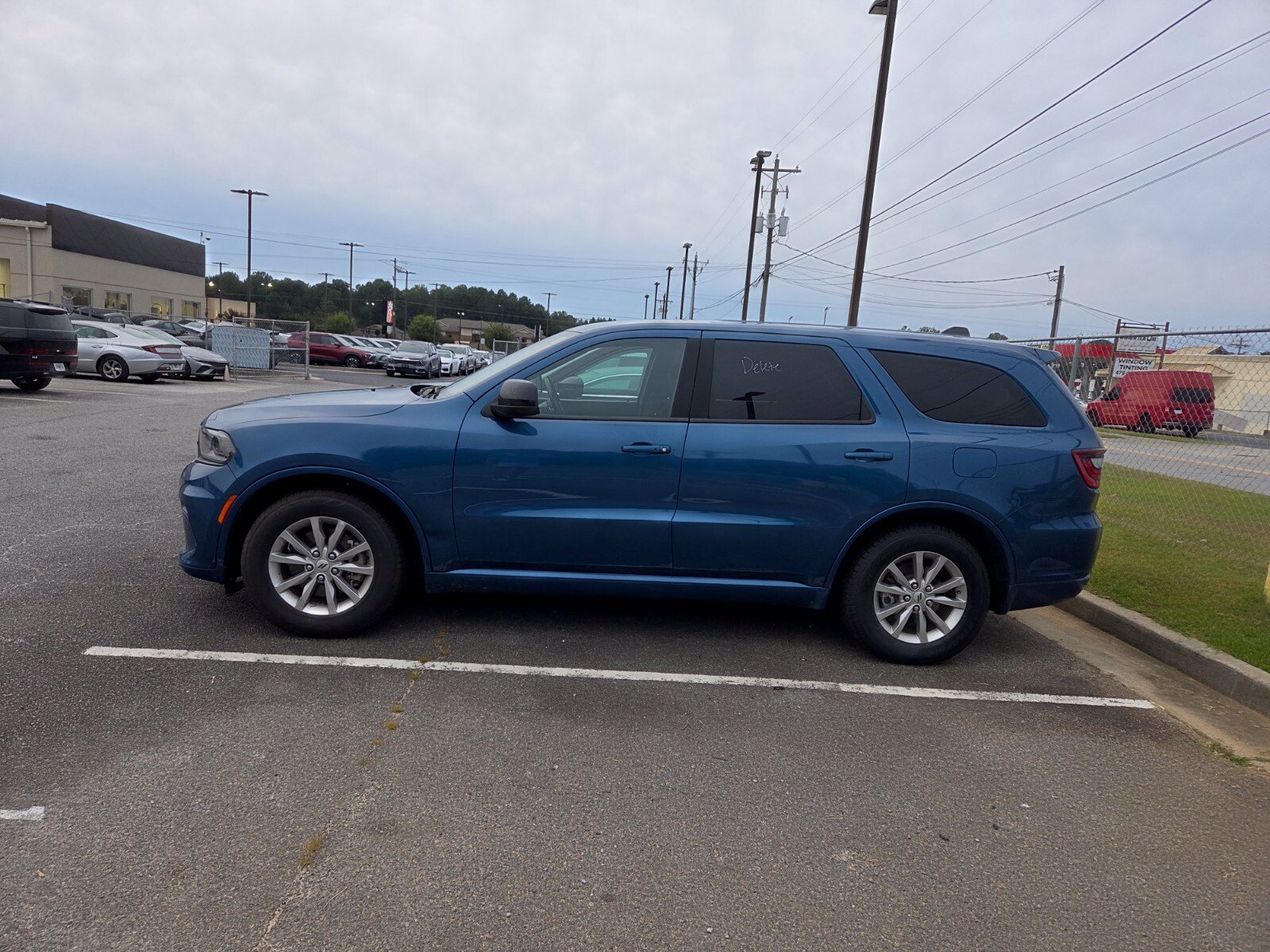 Used 2025 Dodge Durango GT RWD image 4
