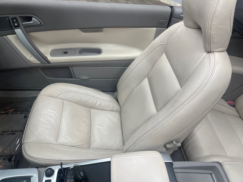 Used 2011 Volvo C70 T5 w/ Convenience Pkg FWD image 26