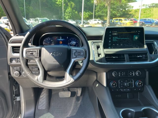 Used 2024 Chevrolet Tahoe Z71 w/ Luxury Package AWD/4WD image 19