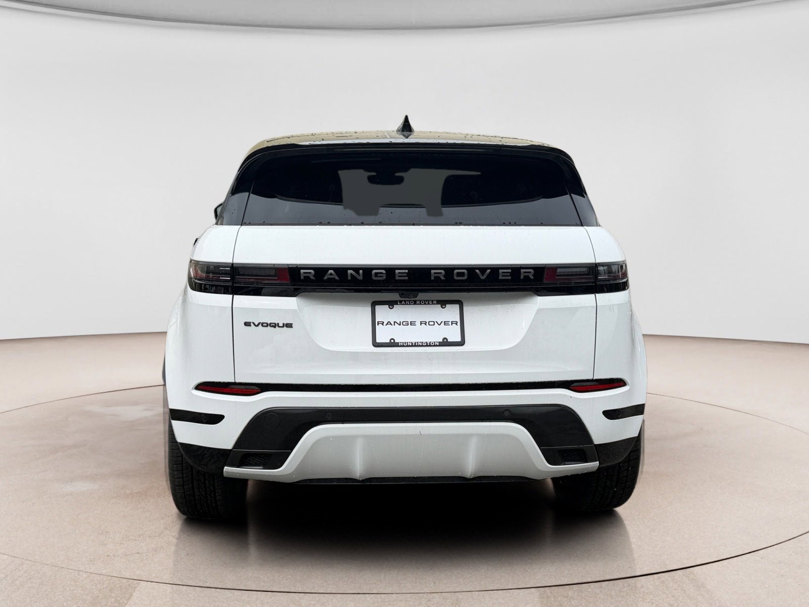New 2026 Land Rover Range Rover Evoque Dynamic SE image 4