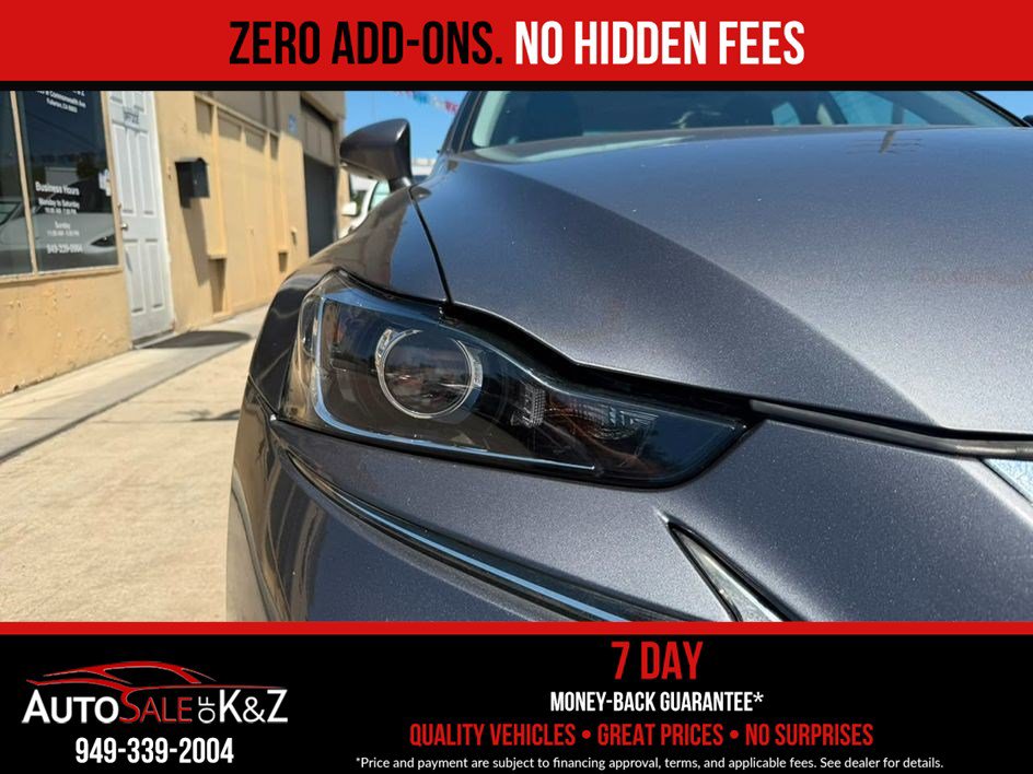 Used 2017 Lexus IS 200t RWD image 13