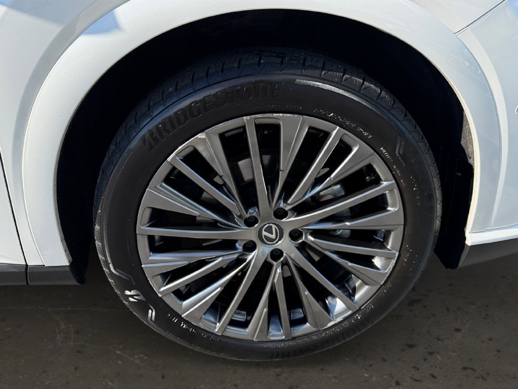 Certified 2024 Lexus RX 450h AWD w/ Convenience Package image 26