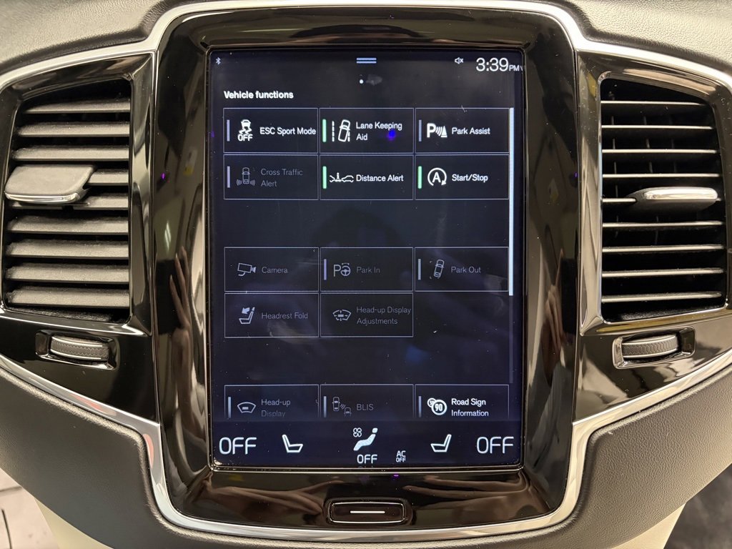 Used 2017 Volvo XC90 T6 Inscription w/ Vision Package image 18