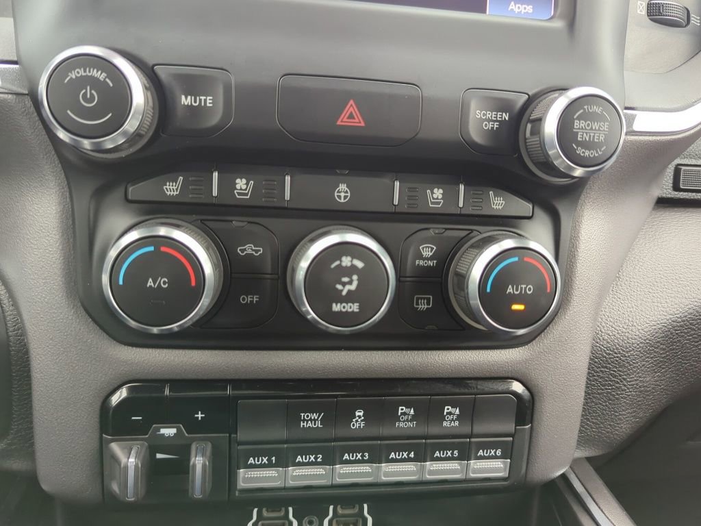 Used 2022 RAM 2500 Laramie w/ Night Edition image 27