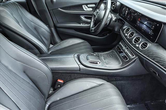 Used 2023 Mercedes-Benz E 350 4MATIC Sedan image 27