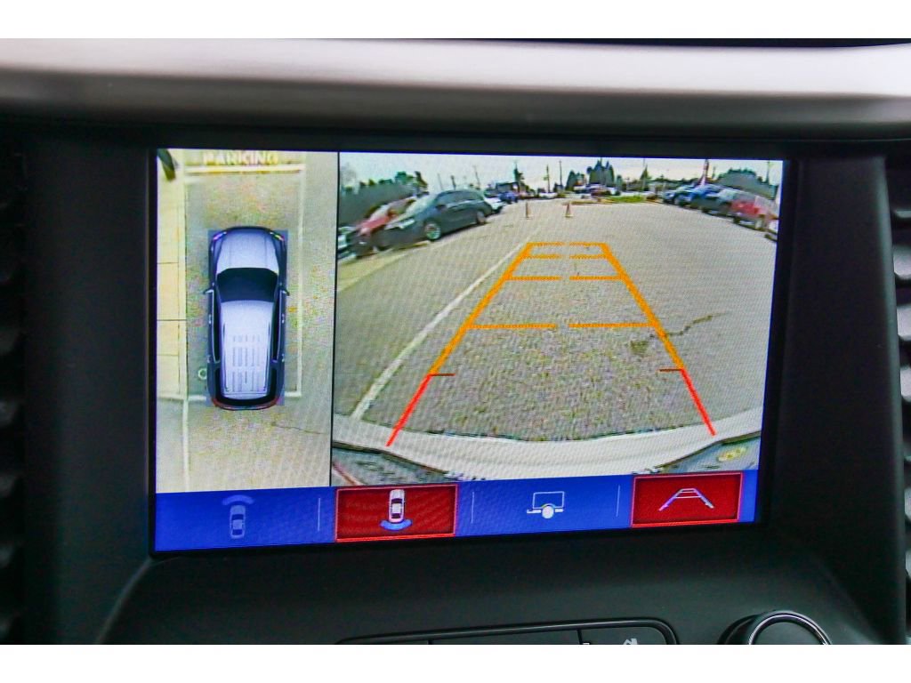 Used 2019 GMC Acadia Denali w/ Technology Package AWD/4WD image 28