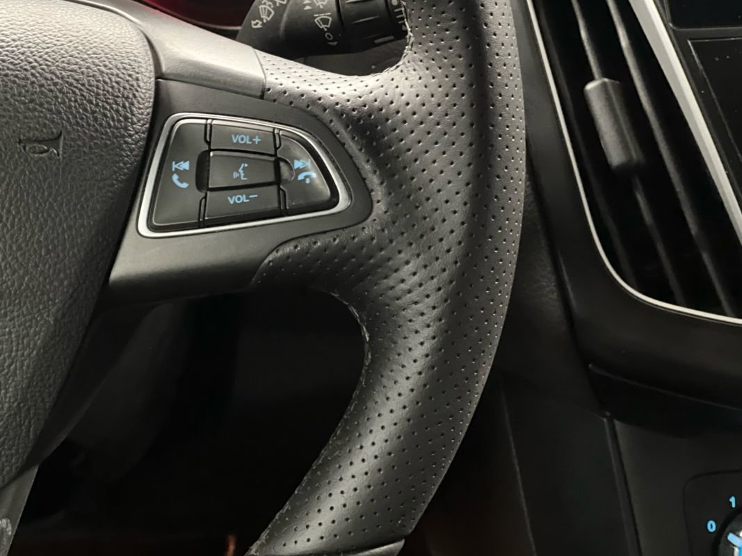 Used 2016 Ford Focus ST image 26