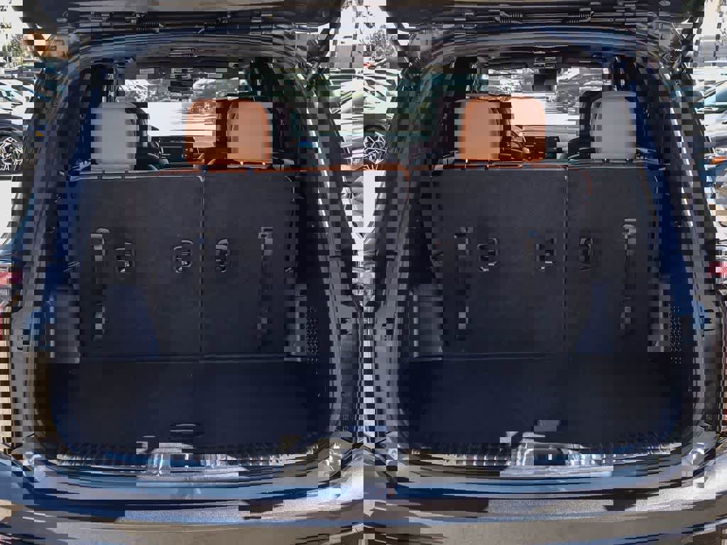 Used 2024 Kia Telluride SX Prestige X-Line image 25