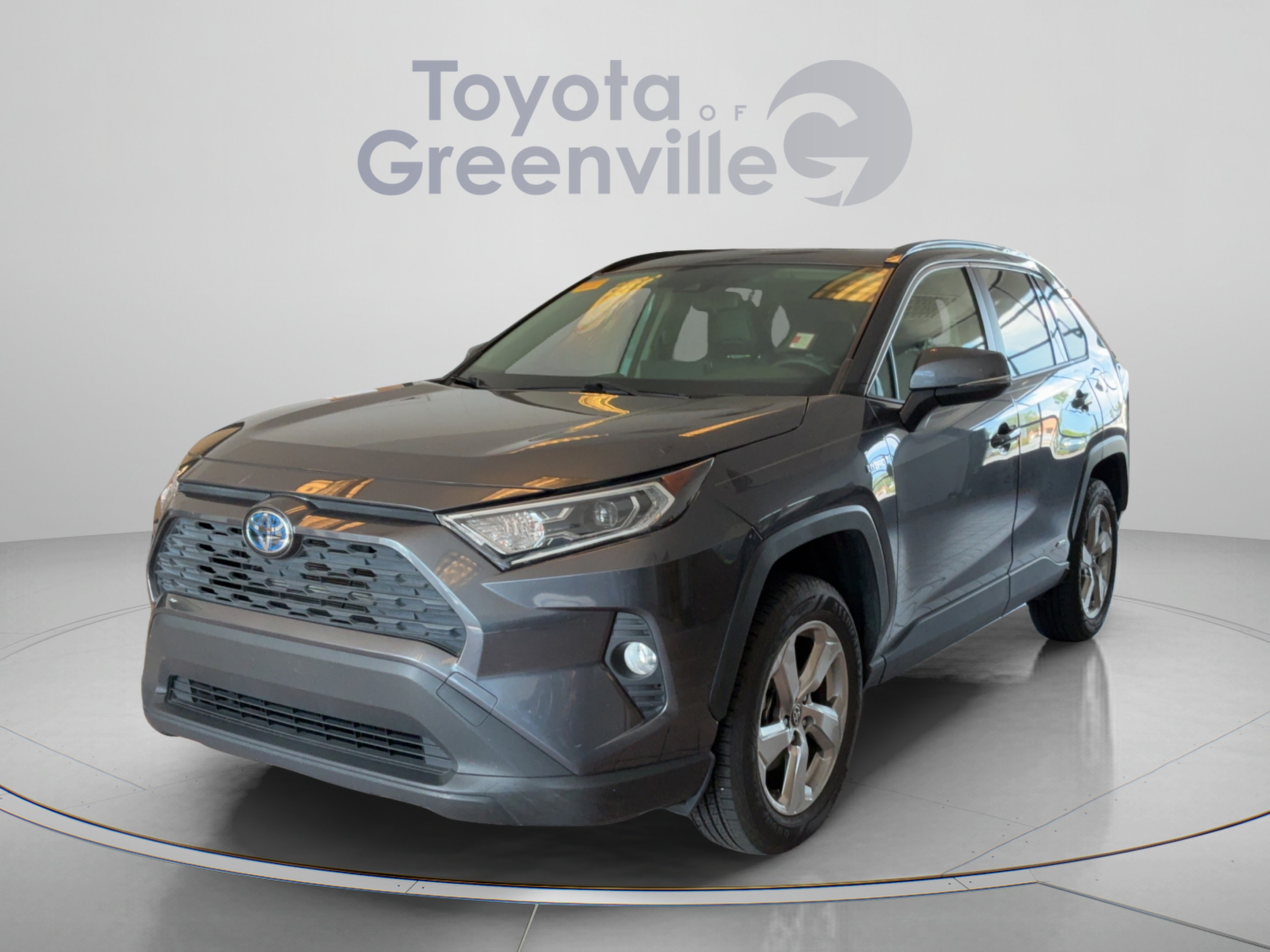 Certified 2021 Toyota RAV4 XLE Premium AWD/4WD image 1