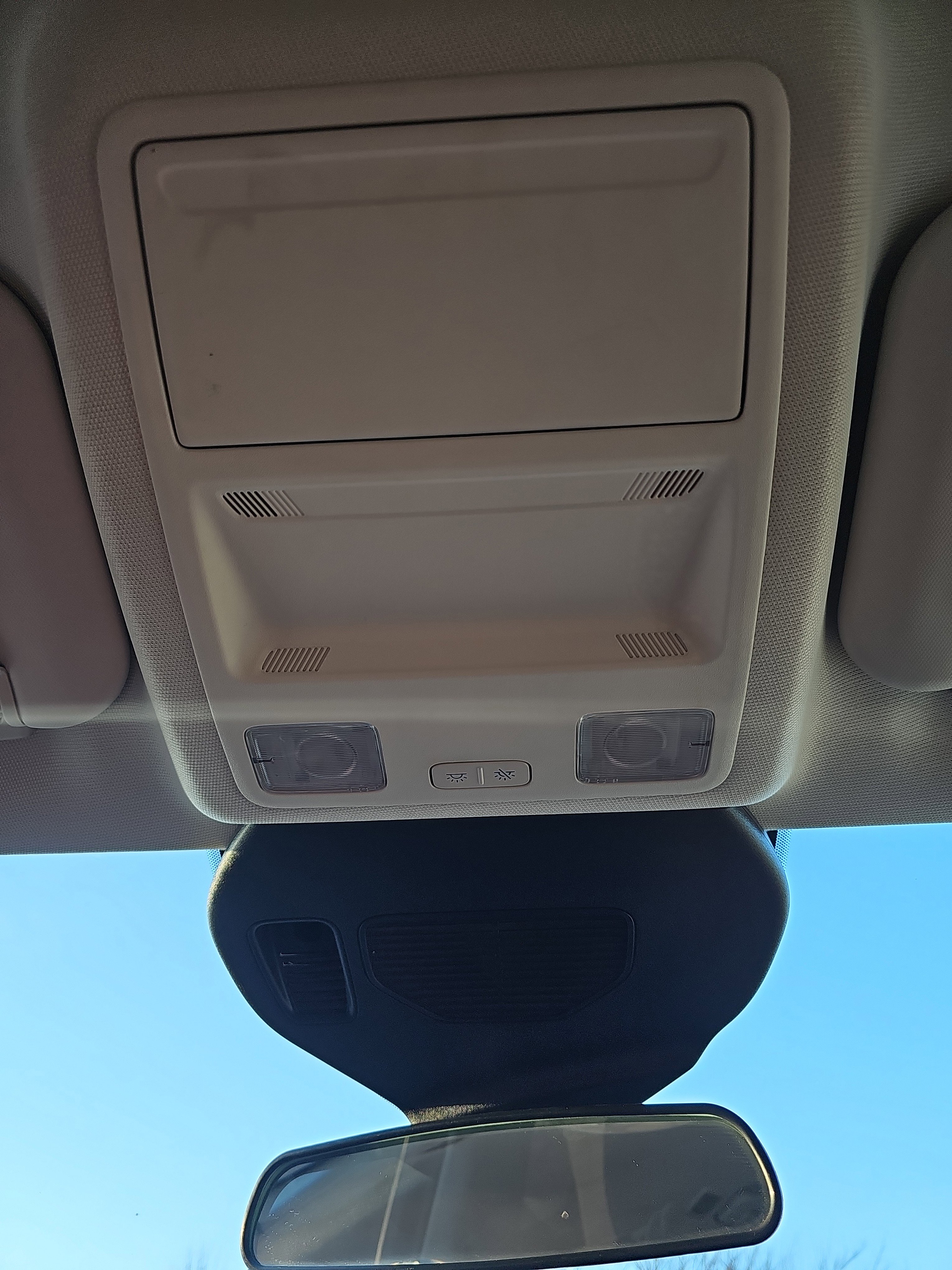 Used 2022 Ford Escape SE w/ SE Sport Appearance Package image 31