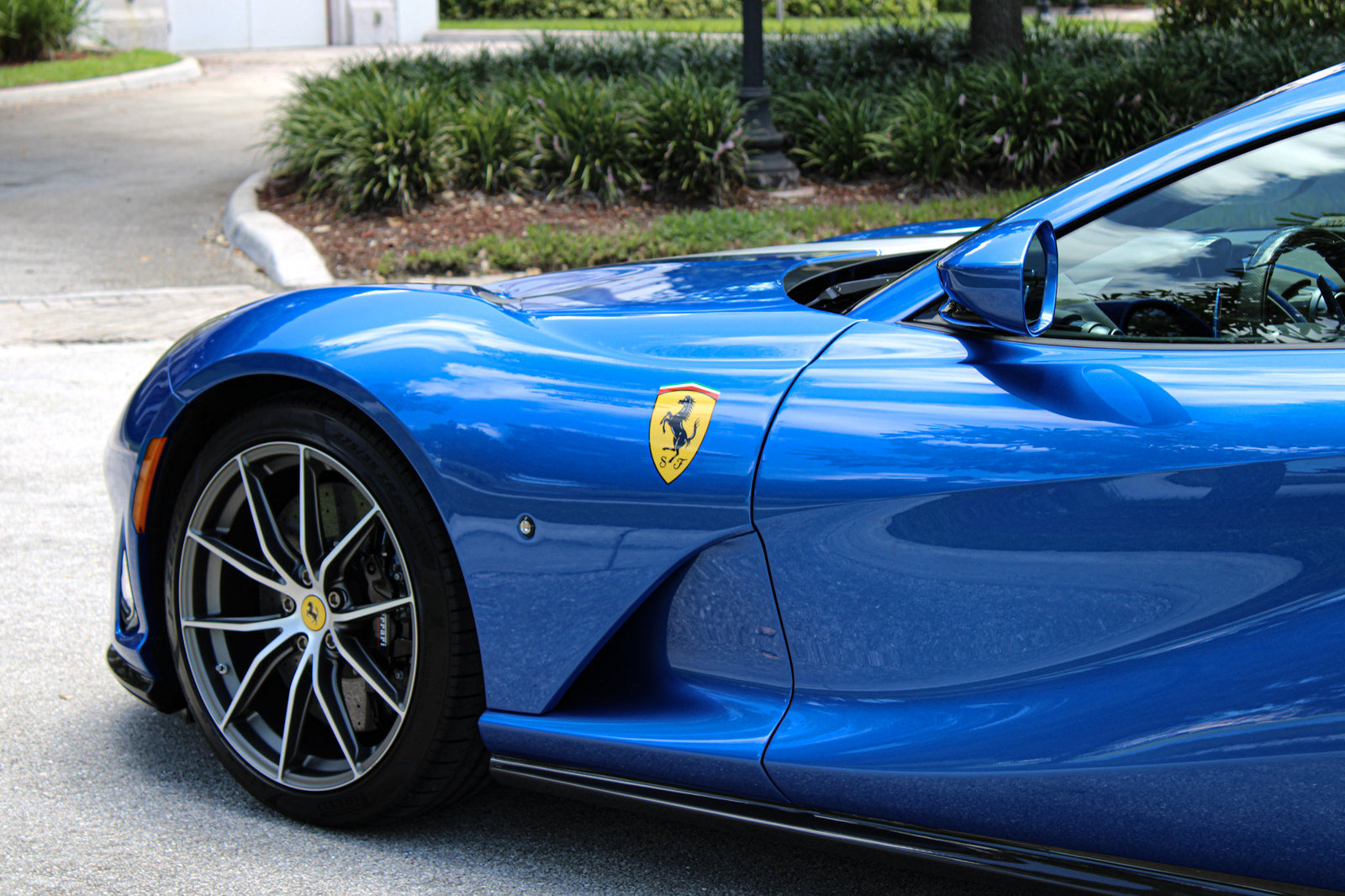Certified 2022 Ferrari 812 GTS RWD image 23