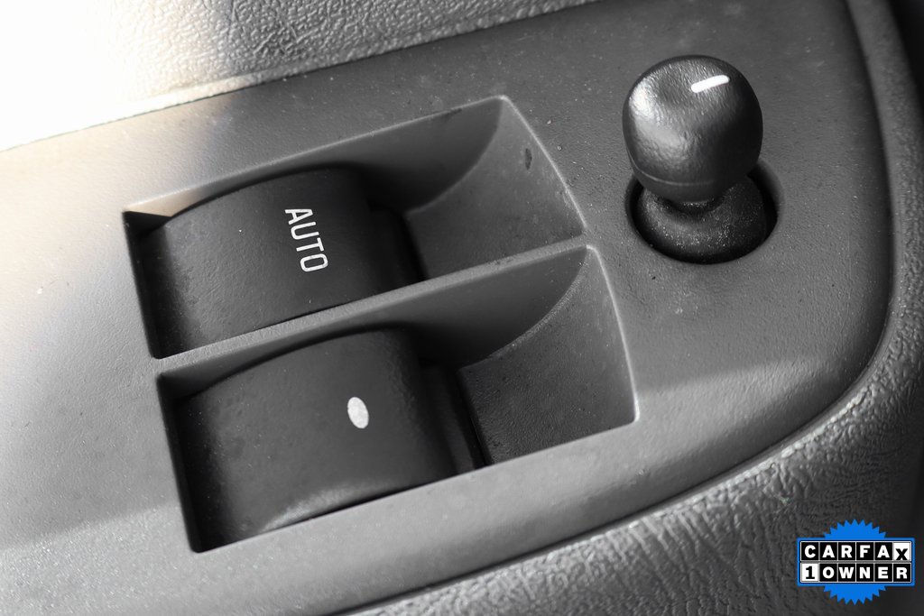 Used 2021 GMC Savana 3500 w/ Power Convenience Package image 18