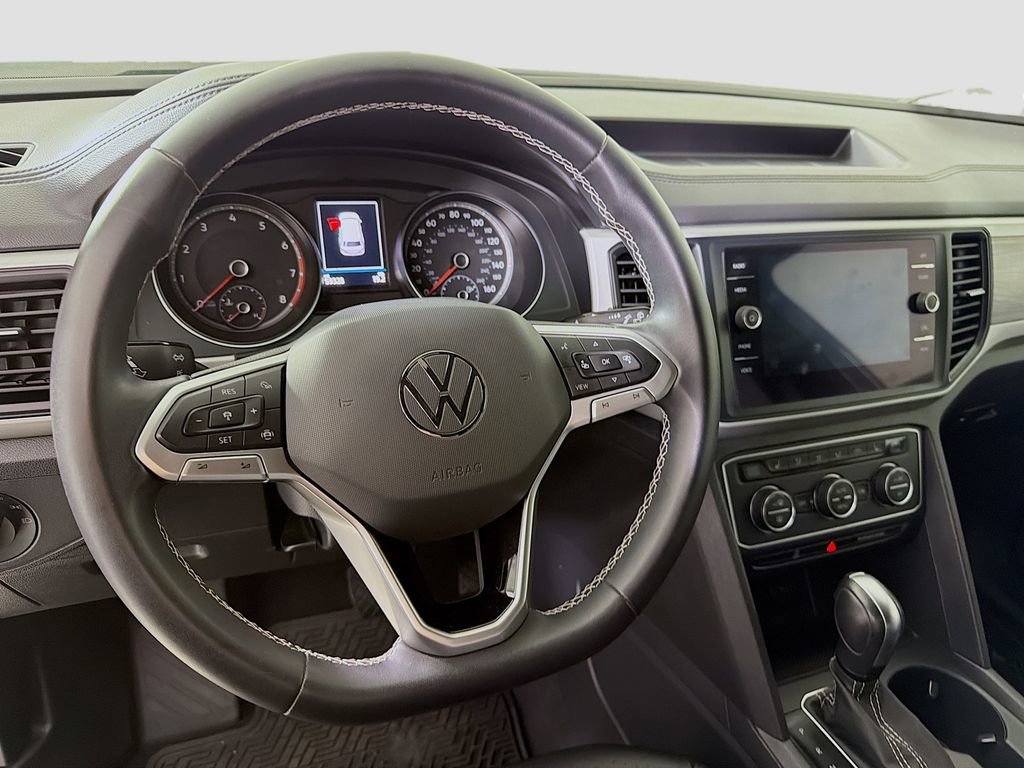 Used 2021 Volkswagen Atlas Cross Sport SE image 14