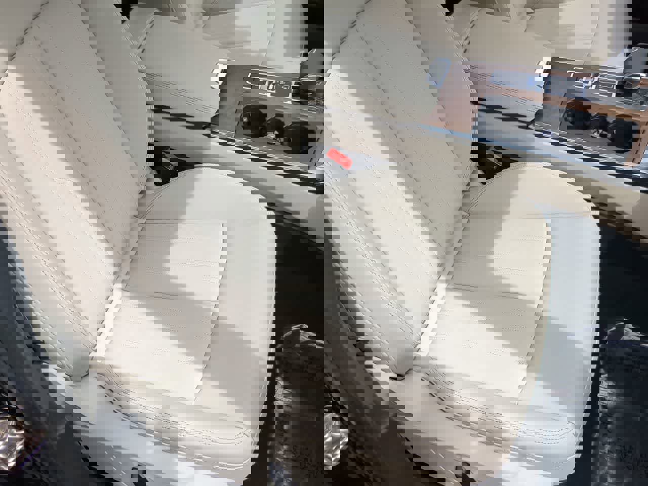 Used 2025 Audi A6 Premium image 23