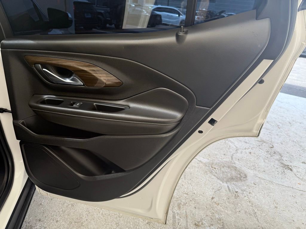 Used 2019 GMC Terrain Denali image 12