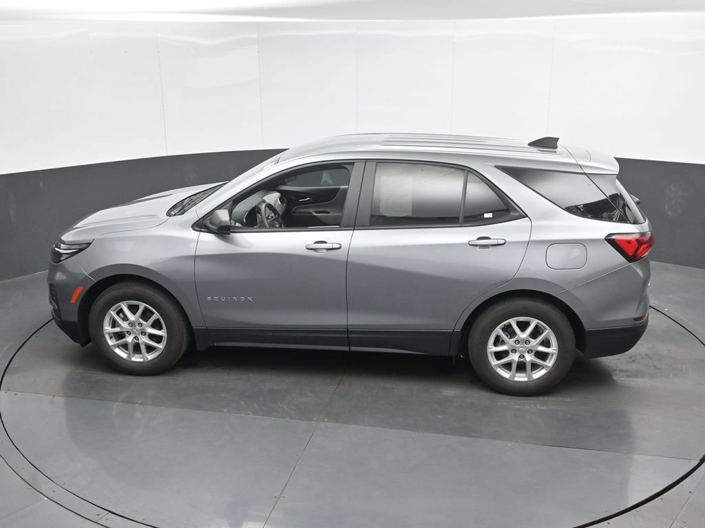 Used 2023 Chevrolet Equinox LS w/ LS Convenience Package FWD image 36