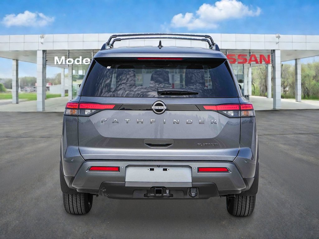 New 2026 Nissan Pathfinder Platinum FWD image 3
